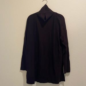 Deep purple tunic turtleneck sweater